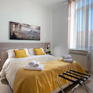 https://la-preziosa-apartment-duomo.hotels-amalfi.com